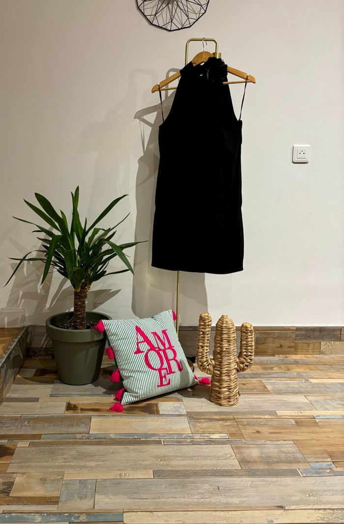 Robe dos nu taille 38