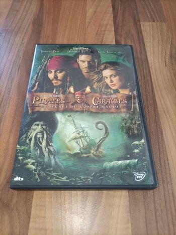 DVD pirates des Caraïbes 2 le secret du coffre maudit