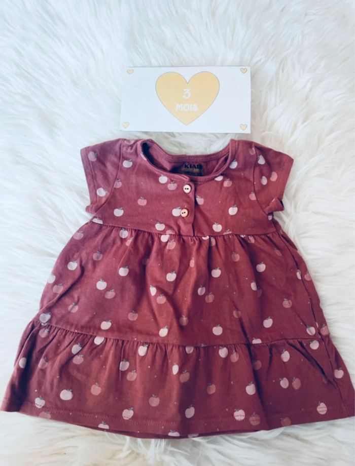 3 mois - Robe pomme