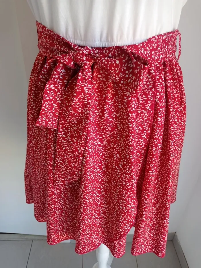 Robe bicolore rouge et blanche bi-matière imprimé fantaisie avec ceinture intégrée T.M Cupshe - photo numéro 3