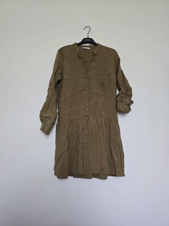 Robe kaki