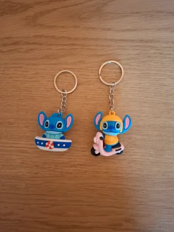 2 porte clé stitch