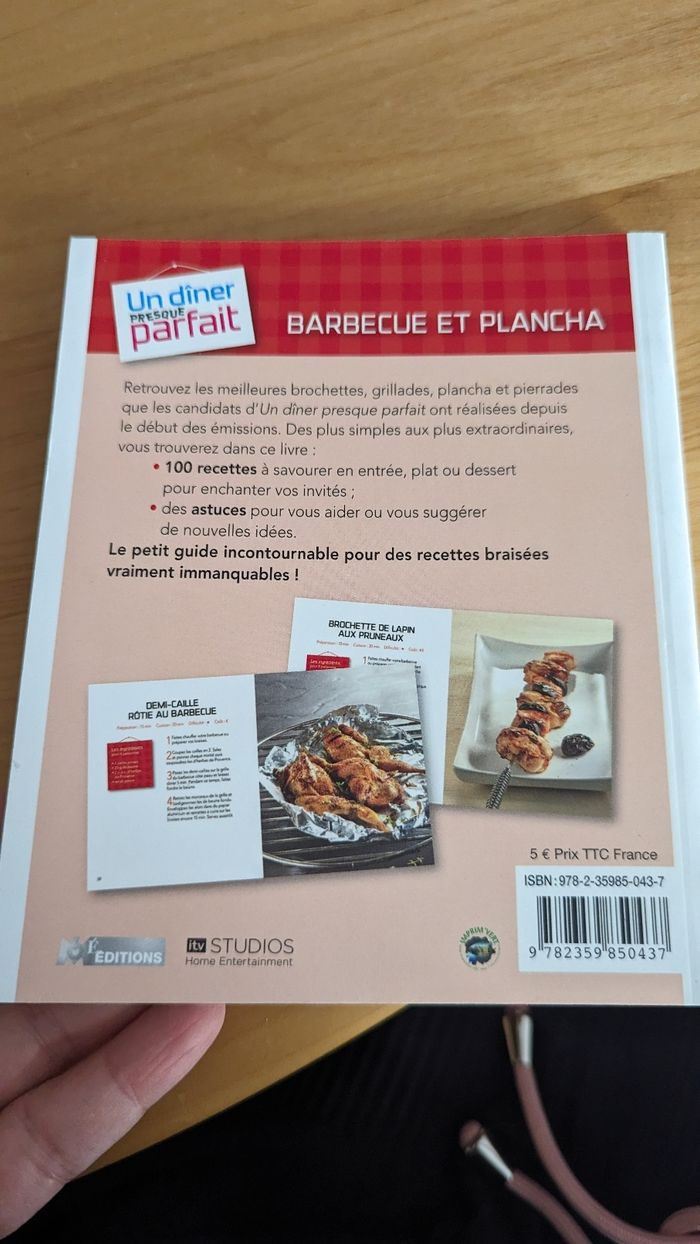 Livre " Barbecue et plancha" un dîner presque parfait - photo numéro 3