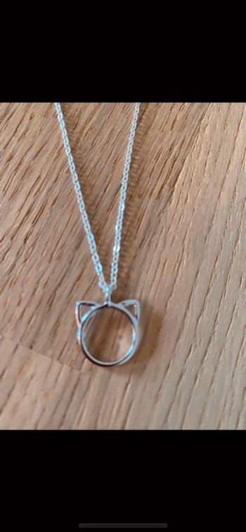Collier chat argenté neuf