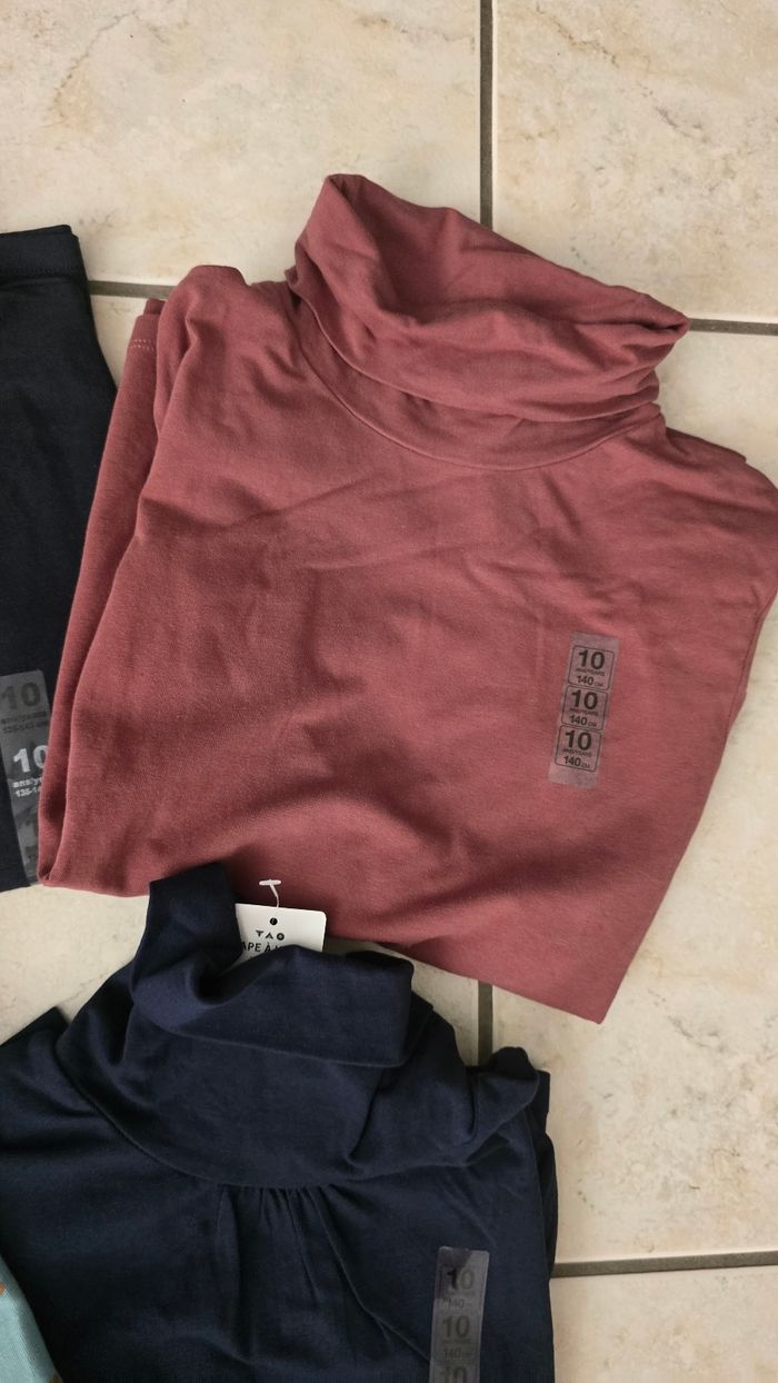 NEUFS (non portés)🩷😍🤩 lot sous pulls 10 ans fille 😍🤩⚘️ - photo numéro 4