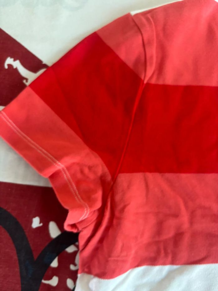 Polo Tommy Hilfiger taille L/XL blanc liserés rouge col V ouvert - photo numéro 4