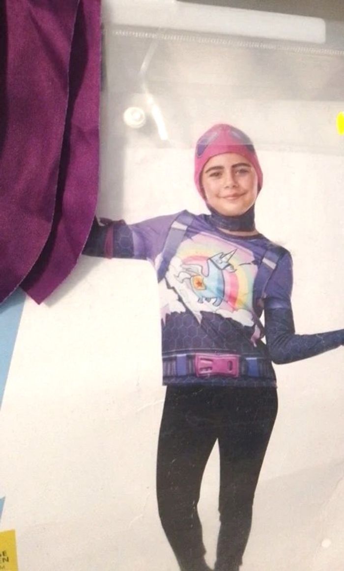 déguisement Fornite taille 13/14 ans neuf - 100% polyester - photo numéro 6