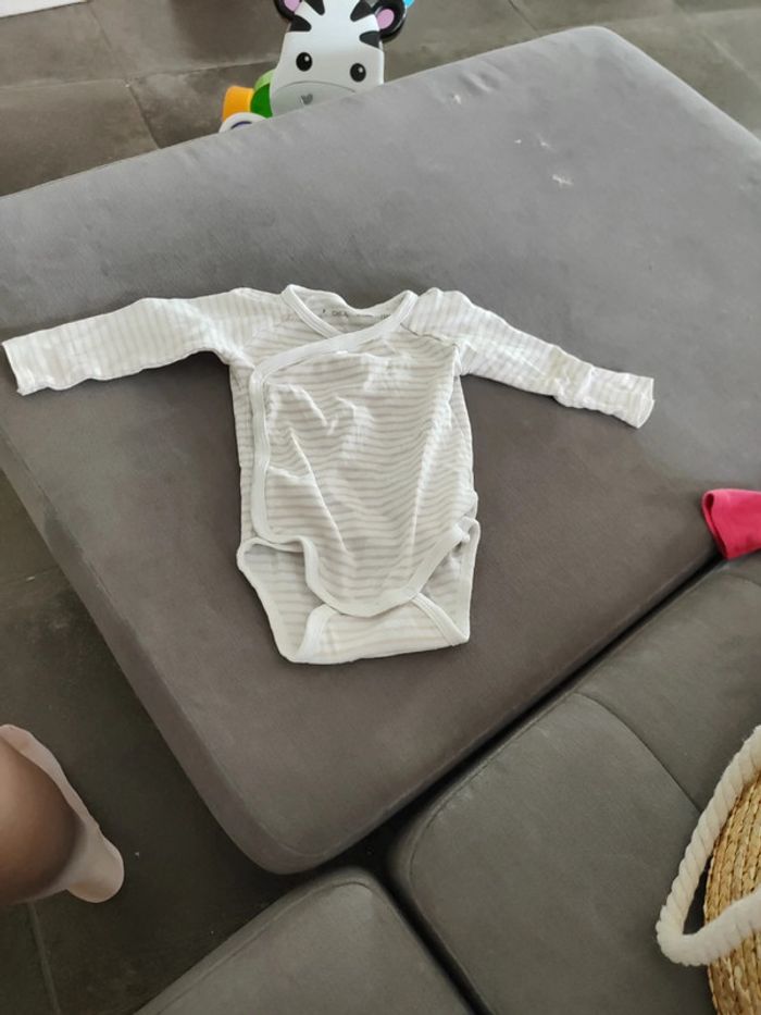 Lot de 4 bodies - photo numéro 4