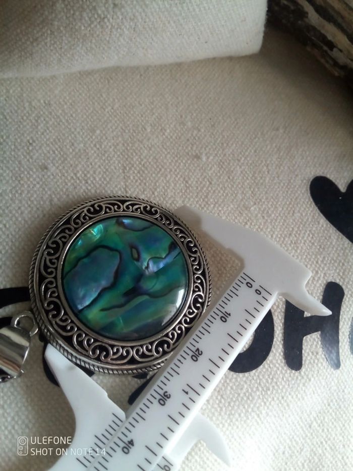 Collier médaillon nacré ormeaux abalone - photo numéro 2