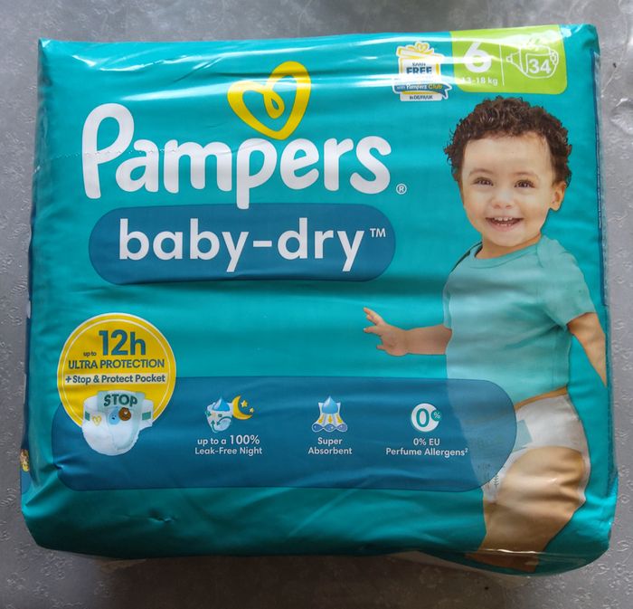 1 lot de 2 packs couches pampers aux choix