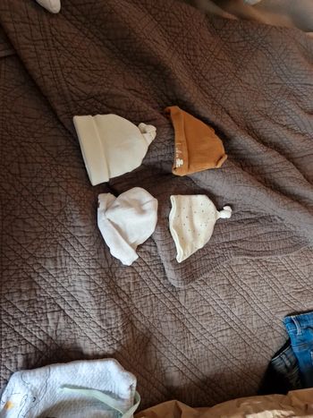 Lot bonnets