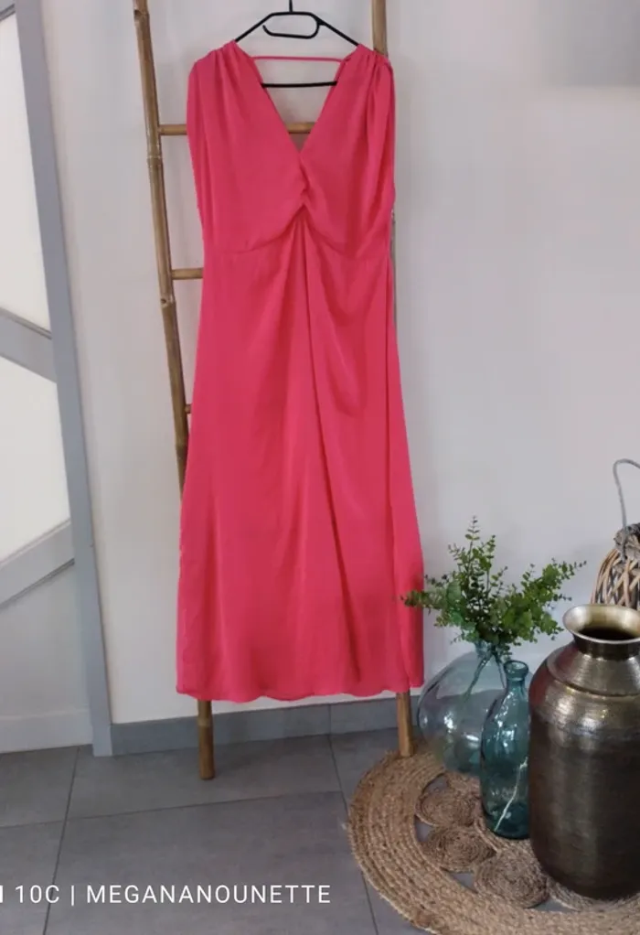 💗 Robe Longue Rose Fluo – Taille 42 – Boutique Indépendante 🌞 Élégante & Unique