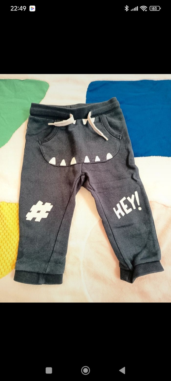 Lot de joggings 12 mois - photo numéro 4