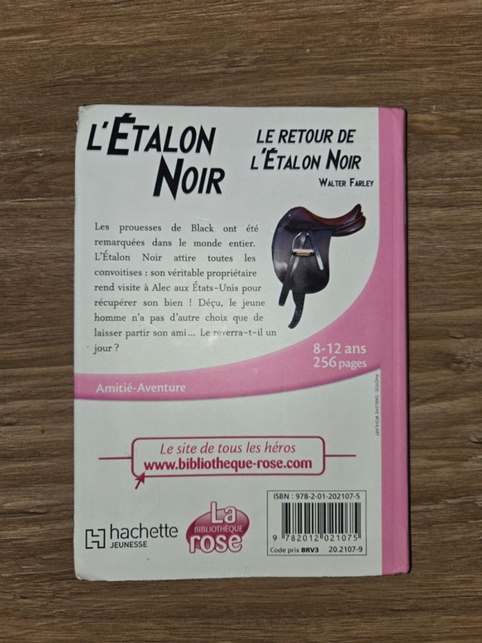 Livre " L'étalon noir" - photo numéro 2
