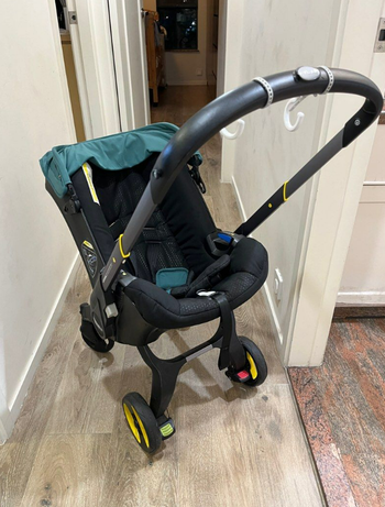 Poussette siège auto 3 en 1