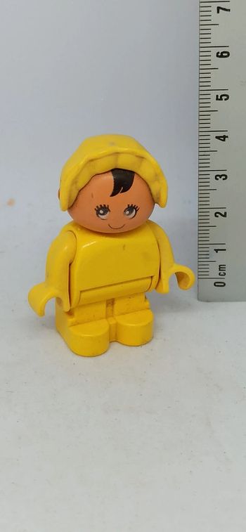Bébé vintage habits jaune lego duplo