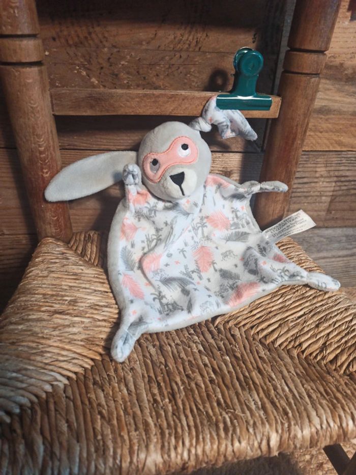 Doudou lapin IKKS rose tbe - photo numéro 2