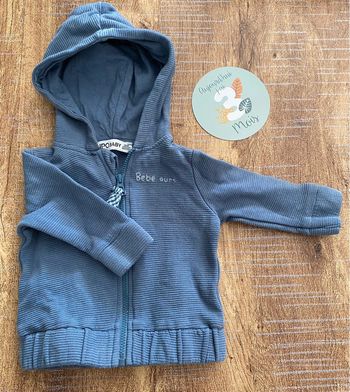 Gilet à zip et capuche taille 3 mois NPO baby