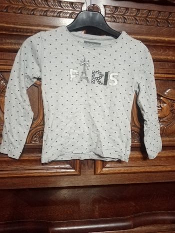 Tee-shirt manche longue fin taille 5ans