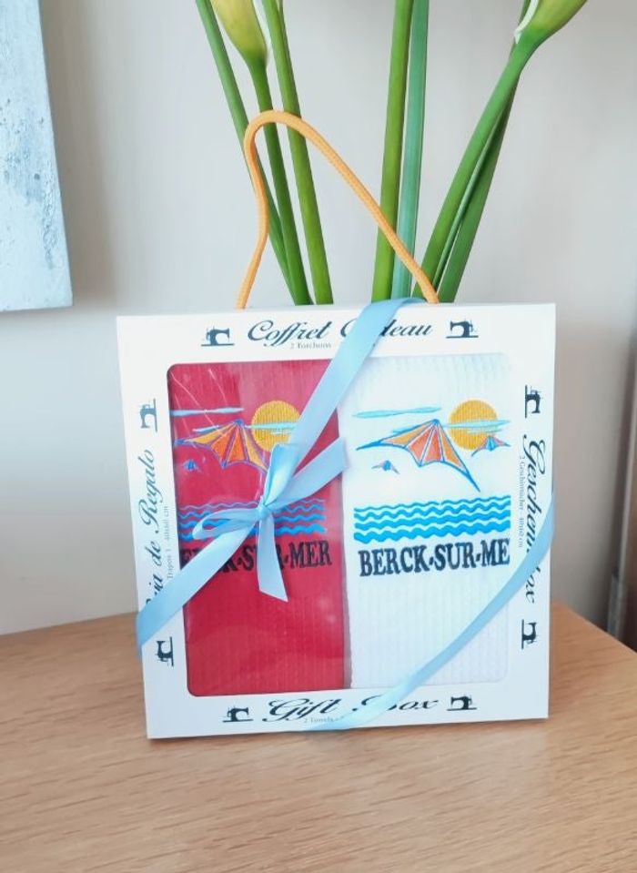 🌾 Coffret Cadeaux 2 torchons brodés "BERCK SUR MER" - Neuf 🌾