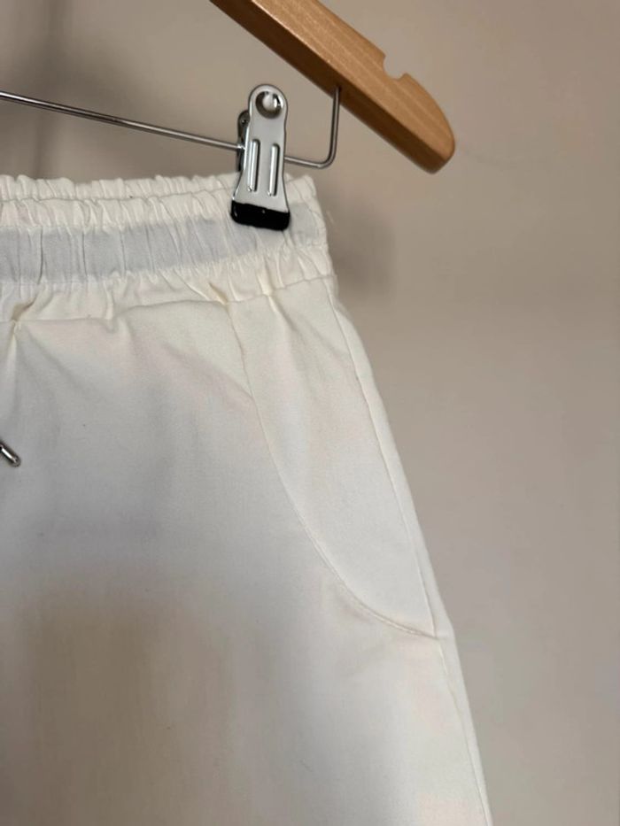 short blanc élastique - photo numéro 2