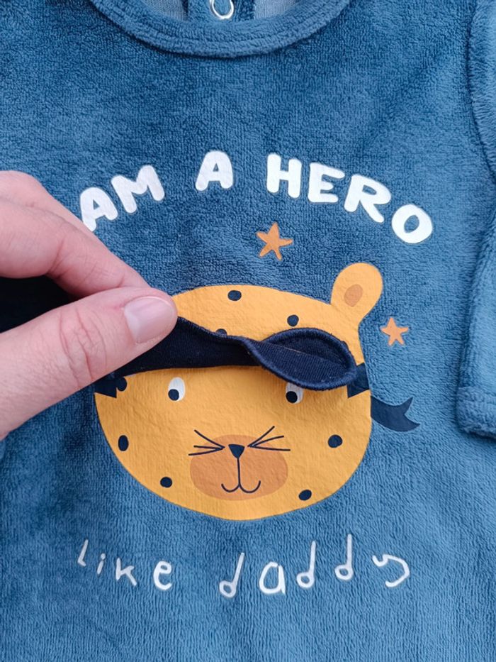 Pyjama grenouillère velours Garçon 1 mois Hero like daddy Papa Kiabi Eco conception coton bio - photo numéro 6