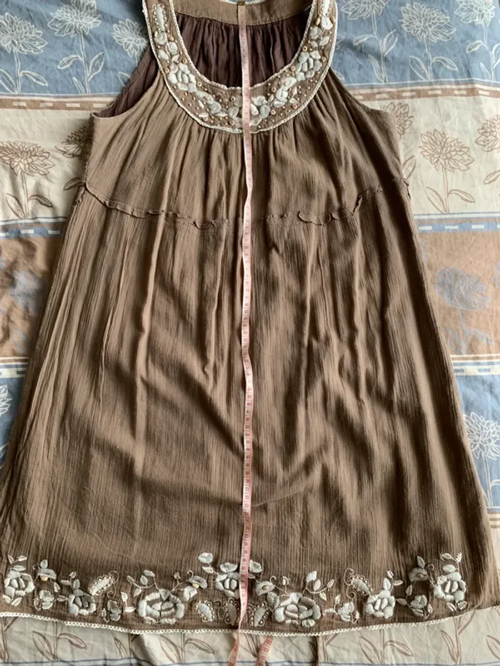 Robe tunique marron col rond perles - photo numéro 8