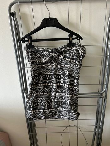 bustier convient pour un S