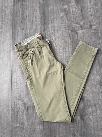 Pantalon kaki slim Bershka femme 36 ou S