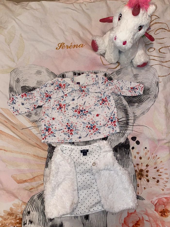 Ensemble t-shirt et gilet fausse fourrure, Sergent Major, 3 mois.
