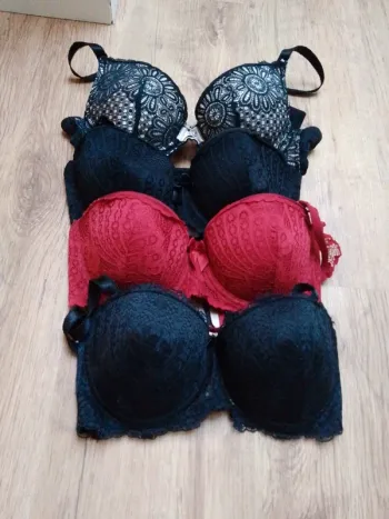 Lot de 4 brassieres
