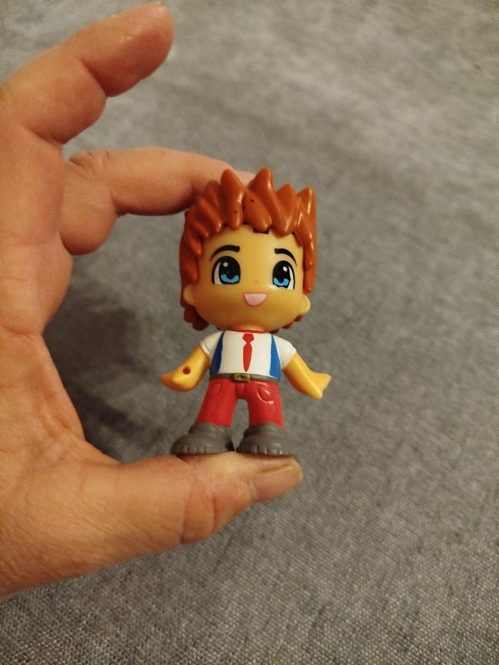 Figurine PinyPon. Très bon état - photo numéro 2