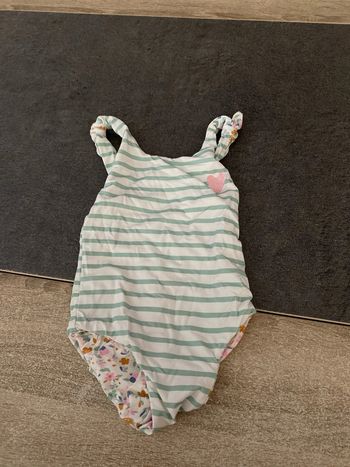 maillot TAO réversible très bon état 6 mois