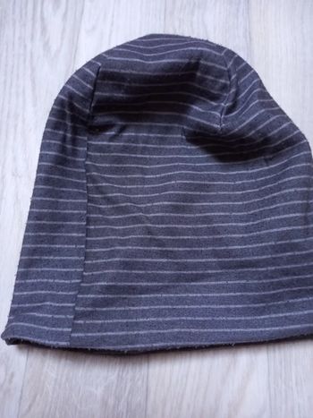 Bonnet réversible