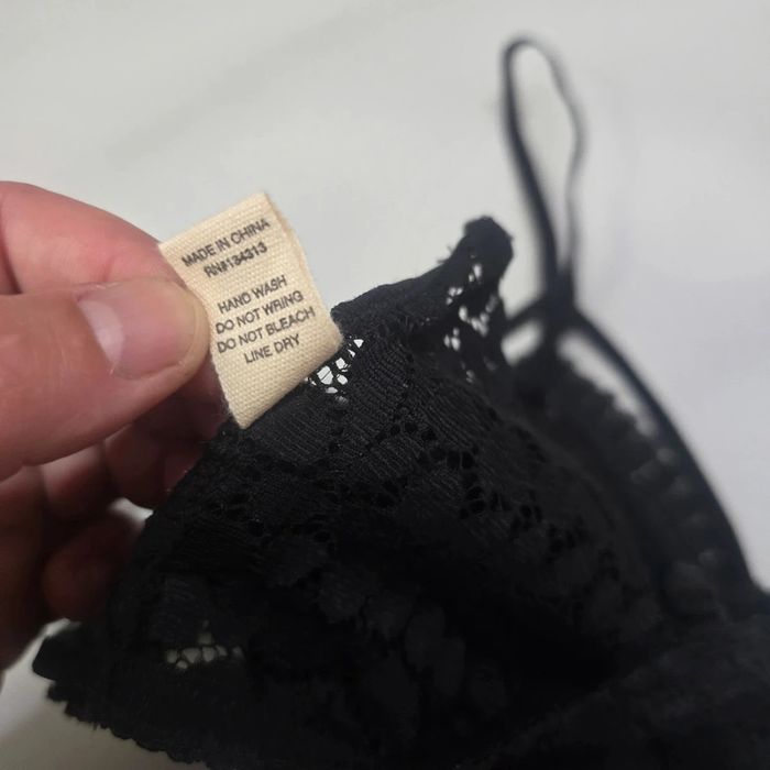 Soutien gorge dentelle neuf - photo numéro 4