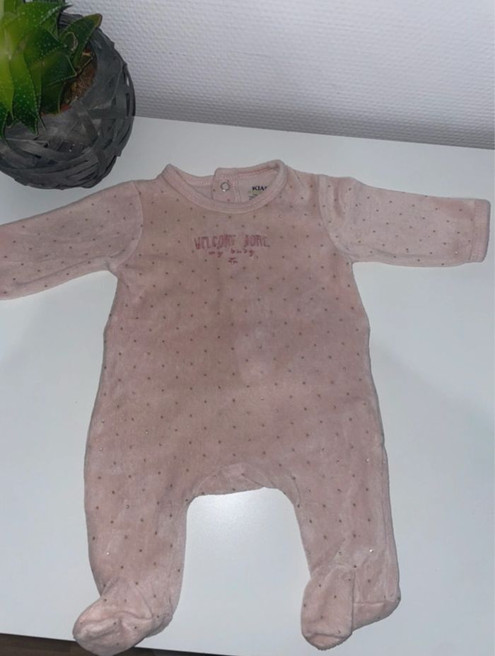 Pyjama velours dors bien - 1 mois - photo numéro 2