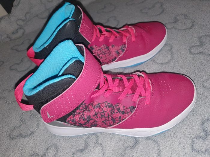 Basket fille - photo numéro 3