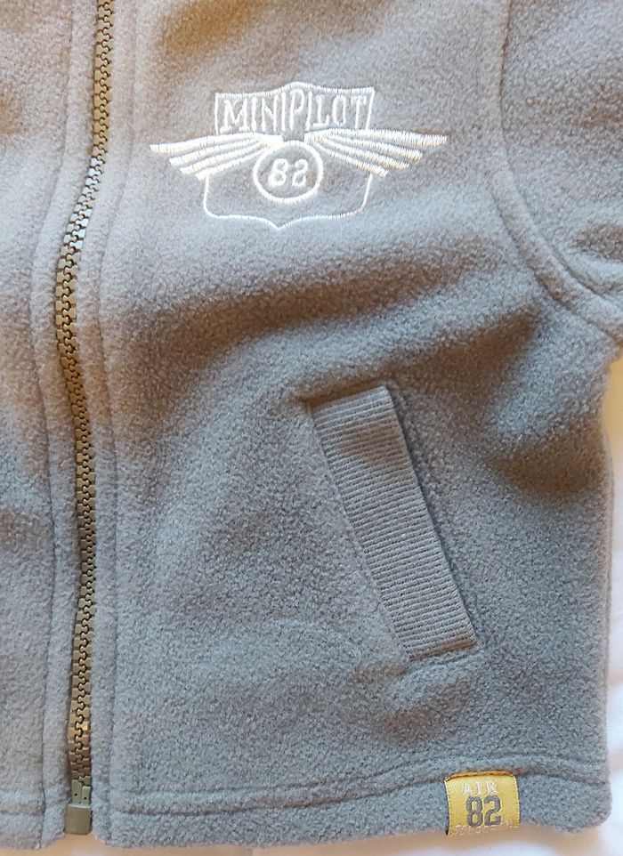 Veste polaire kaki 6 mois - photo numéro 3