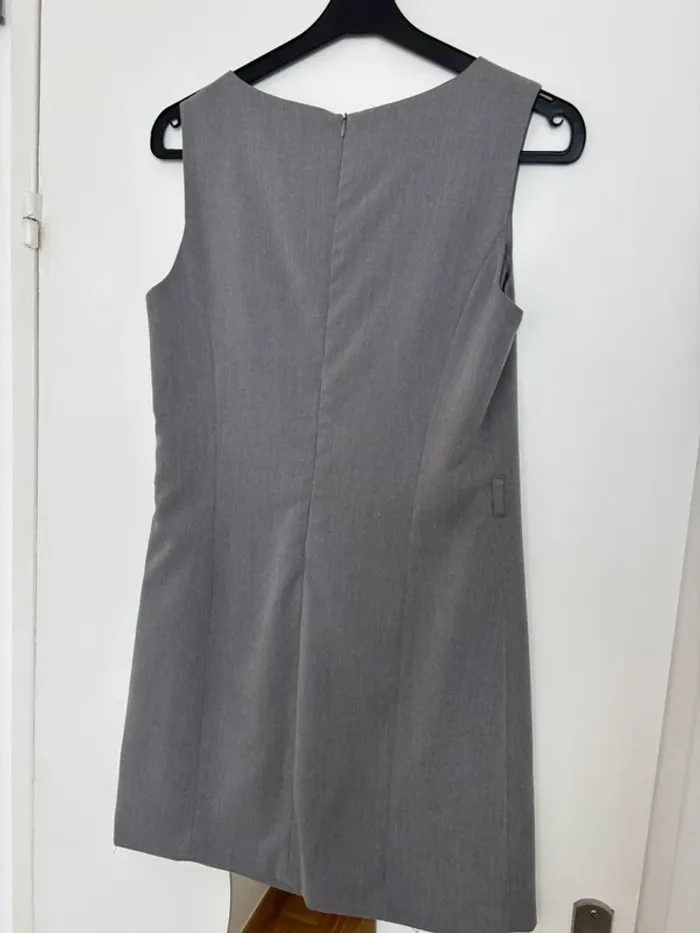 Robe droite grise T38/40 - photo numéro 6