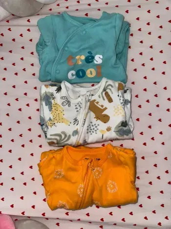 Pyjama aux belles couleurs x3