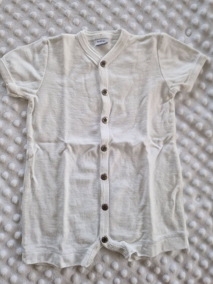 Lot vêtements 6 mois - photo numéro 4