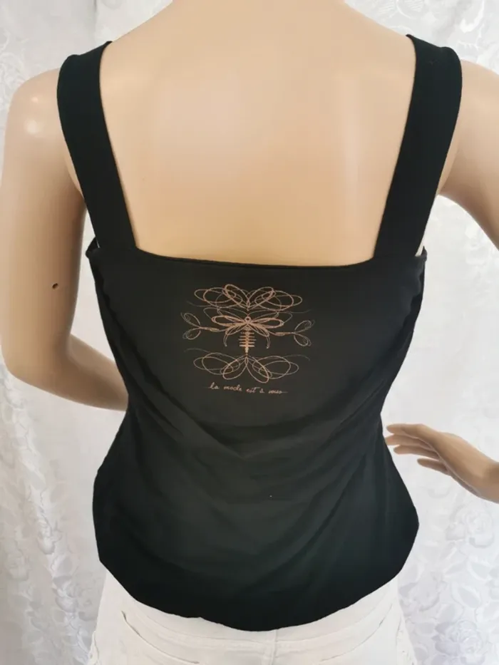 Top quadrillé. Noir. Rose. Taille 36.La mode est à vous - photo numéro 3