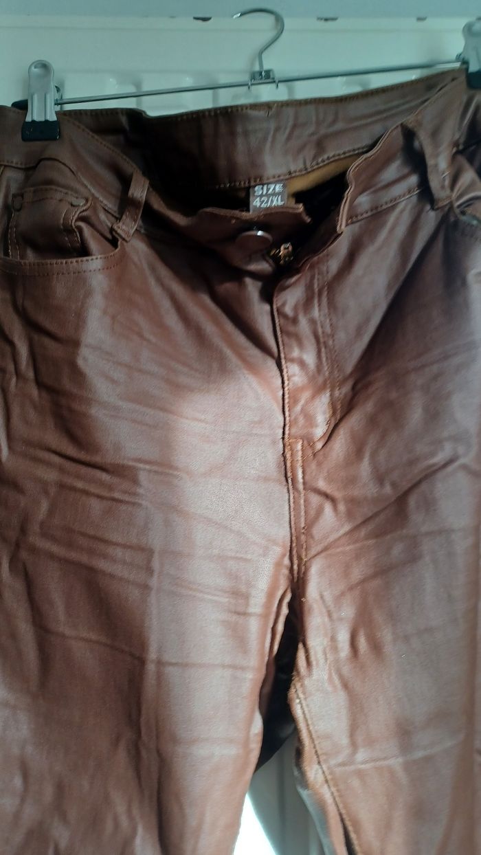 Pantalon - photo numéro 2