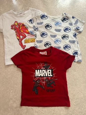 Lot 3 t shirt