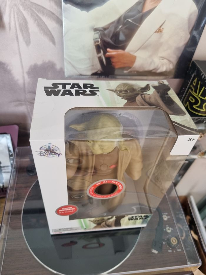 Figurine Maître Yoda interactive - photo numéro 4