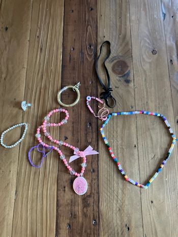 Divers bijoux enfants