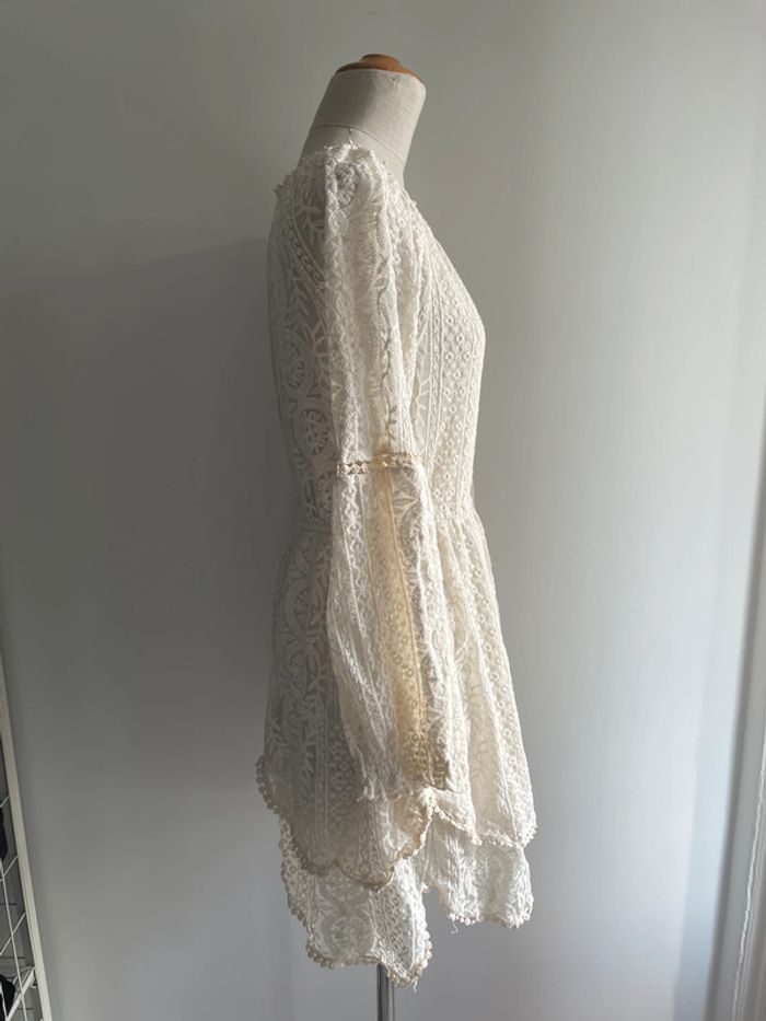 Robe légère en dentelle crème - photo numéro 3