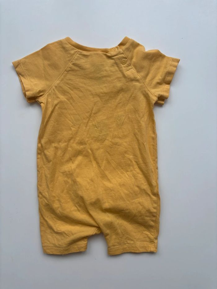 Combishort Winnie l’ourson 68cm - photo numéro 4