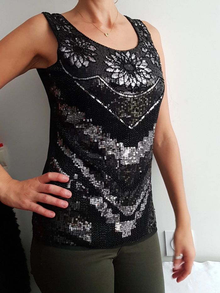 Haut de fete/ noel sequin argenté et noir
