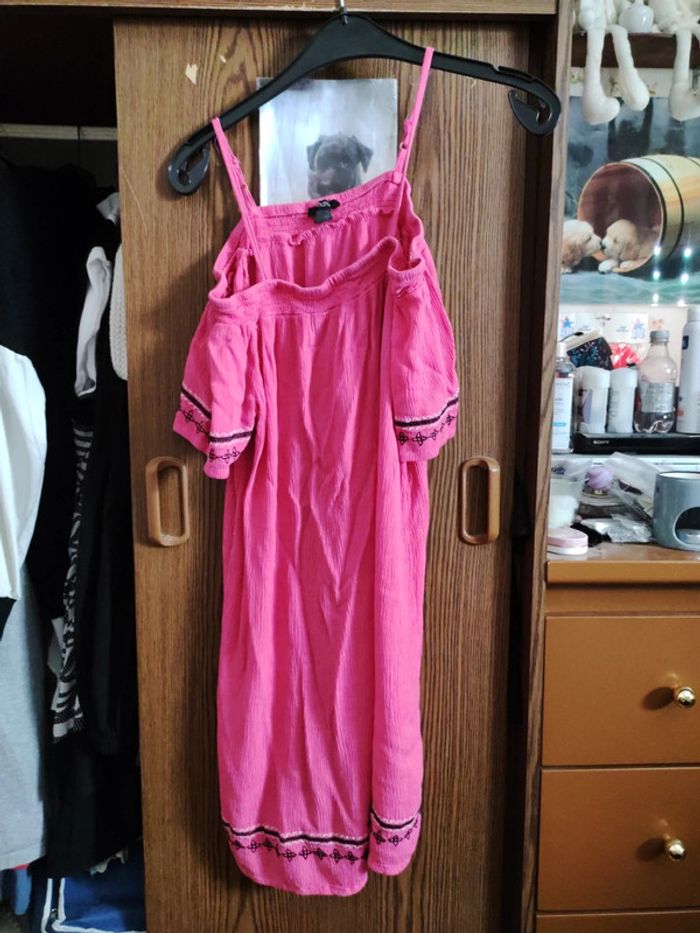 Robe rose épaules dénudées esmara 42